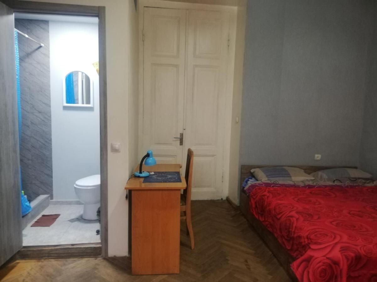 Eka'S Apartment On Marjanishvili تبليسي المظهر الخارجي الصورة