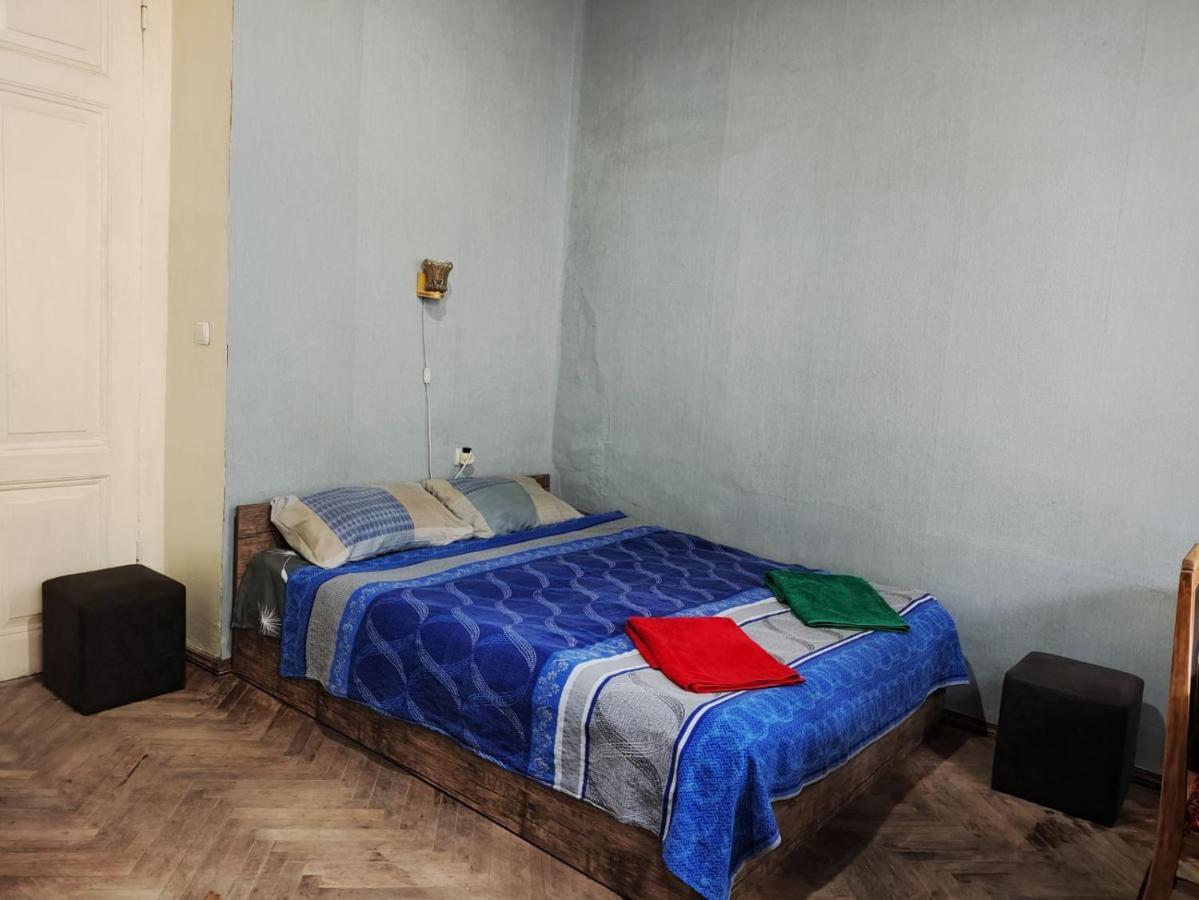 Eka'S Apartment On Marjanishvili تبليسي المظهر الخارجي الصورة